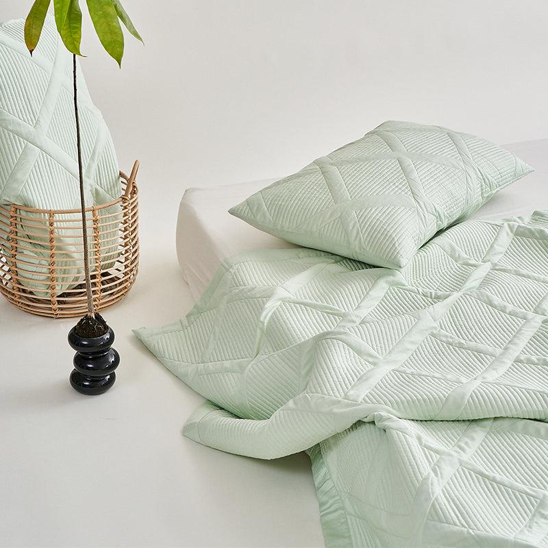 Momo - Cocoon Tencel Fiber Quilt-Textiles- A Bit Sleepy | Homedecor Concept Store