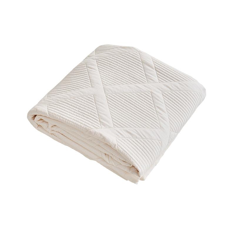 Momo - Cocoon Tencel Fiber Quilt-Textiles- A Bit Sleepy | Homedecor Concept Store