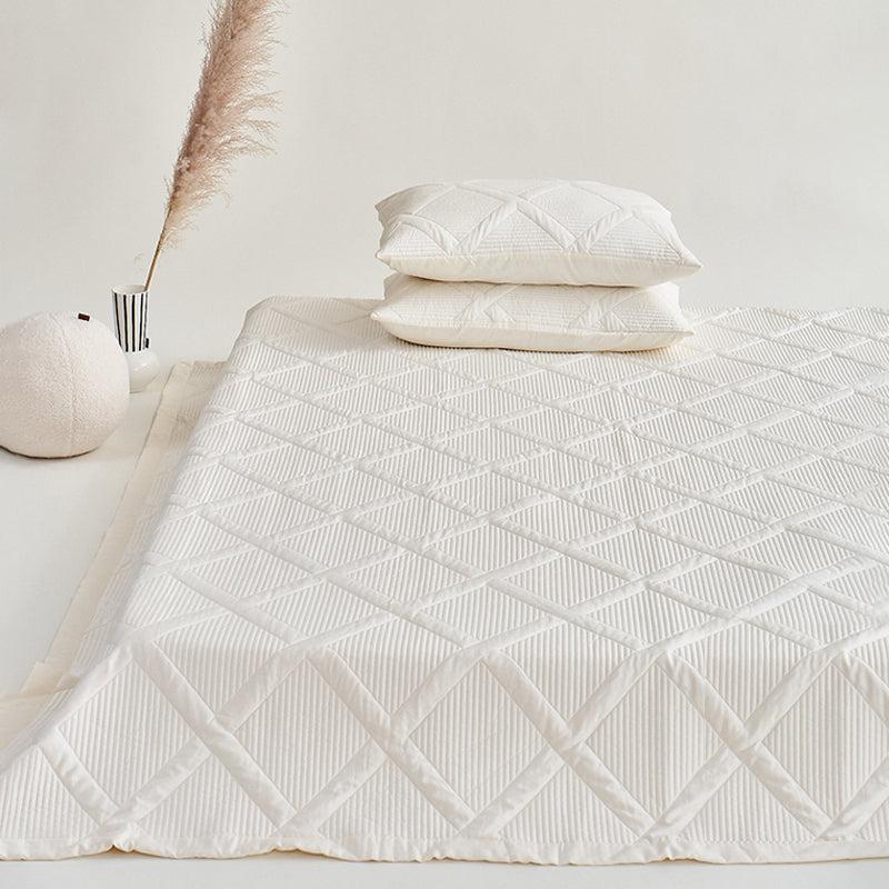 Momo - Cocoon Tencel Fiber Quilt-Textiles- A Bit Sleepy | Homedecor Concept Store