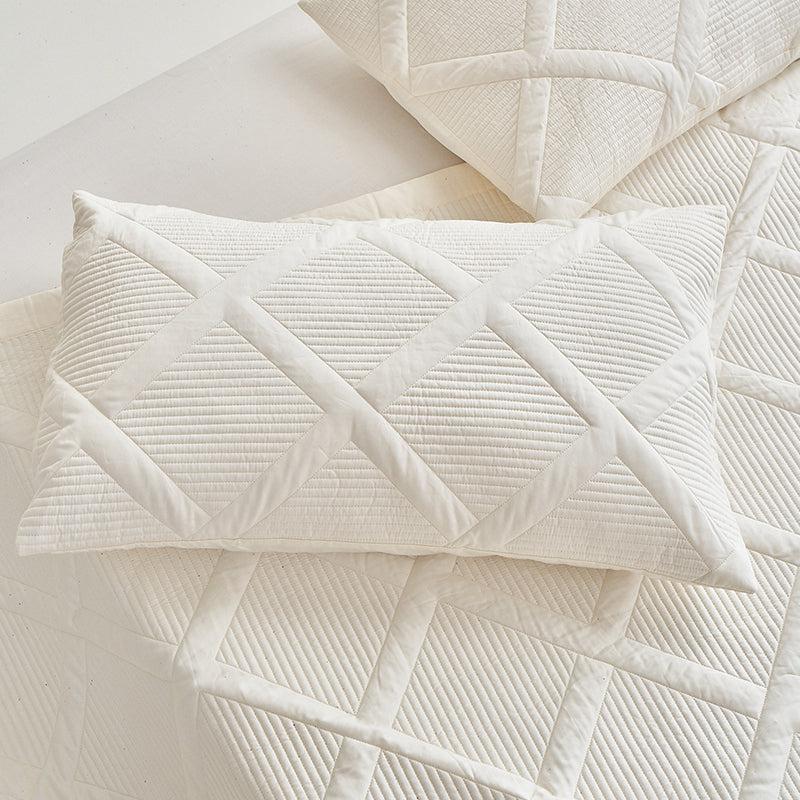 Momo - Cocoon Tencel Fiber Quilt-Textiles- A Bit Sleepy | Homedecor Concept Store
