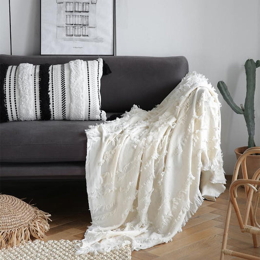 Momo - Ruffles Throw-Textiles- A Bit Sleepy | Homedecor Concept Store