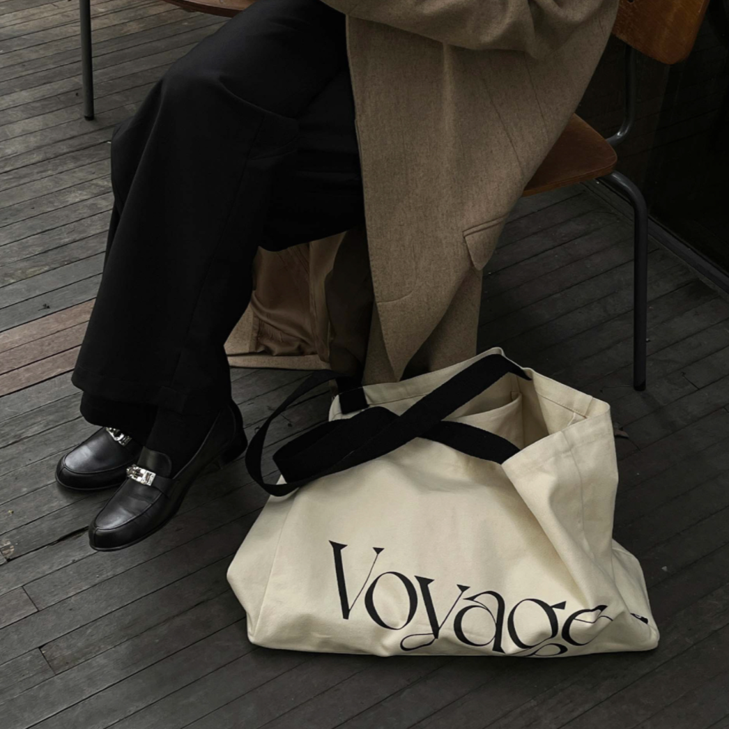 More - Voyage Canvas Tote Bag-Outdoor- A Bit Sleepy | Homedecor Concept Store